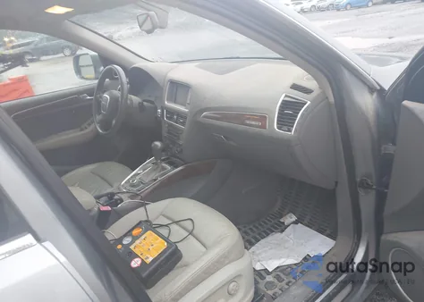 2009 Audi Q5 3.2 Premium из США, поврежденный, VIN WA1KK78R79A042973